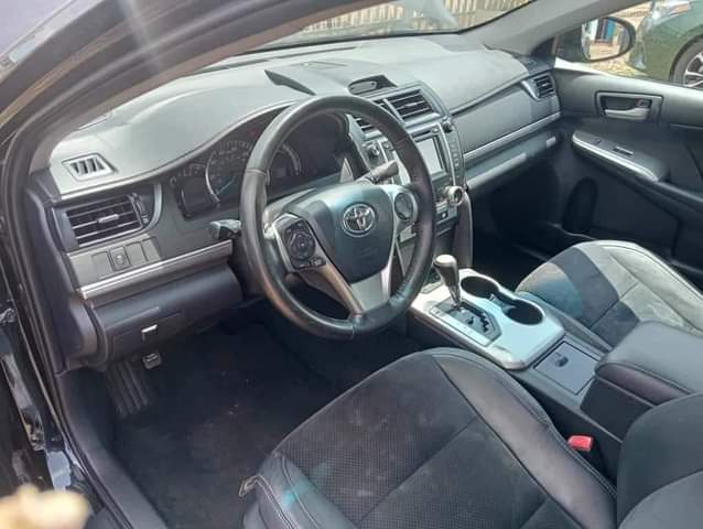 A picture of 2012 Toyota 2012