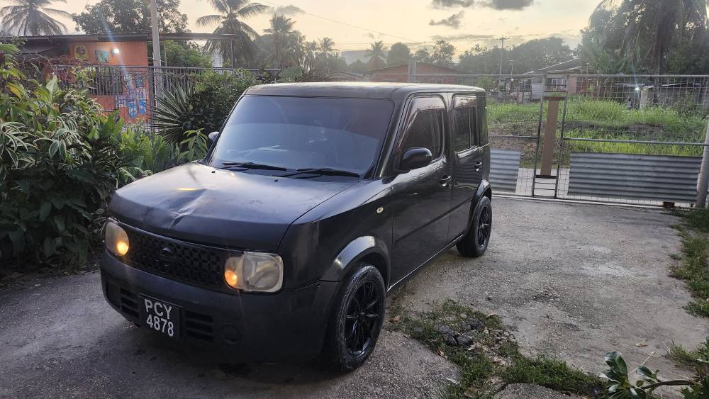 nissan cube