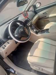 A picture of Awoof sales Awoof sales Belgium grade 2012 Toyota venza AC