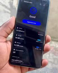 A picture of SAMSUNG S20 5G