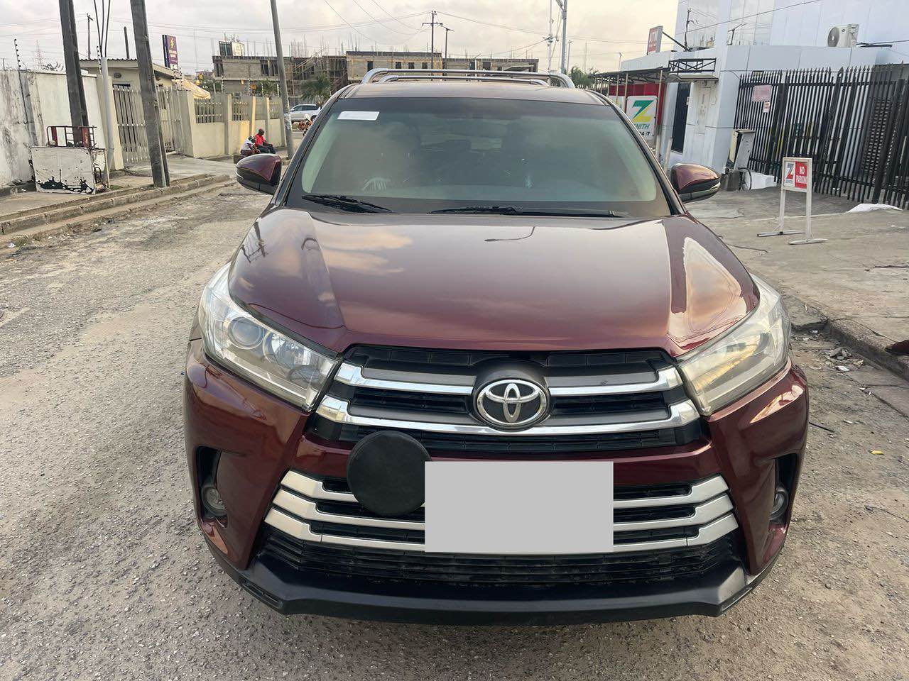 A picture of A year Used Toyota Highlander 2015
