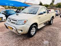used toyota hilux