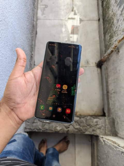 A picture of Samsung galaxy s10