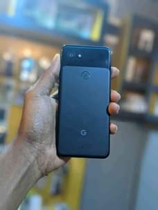 A picture of Google PIXEL 3