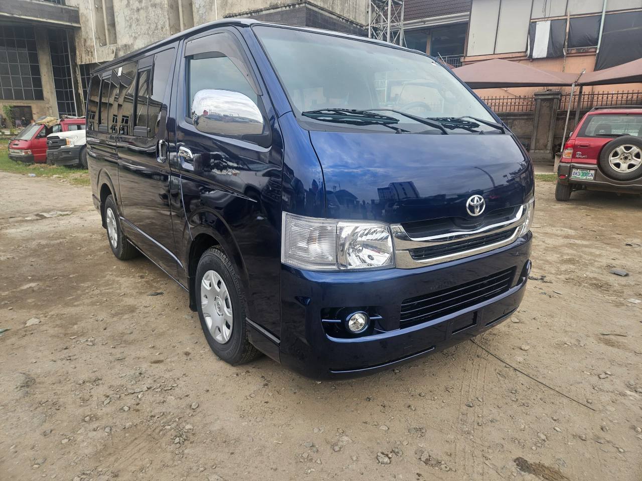 A picture of Tokunbo Toyota Hiace 2012