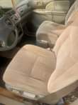 A picture of First body registered Toyota siena 1998 model still day very