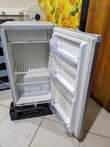 A picture of Boss fridge inagandisha na kupooza 260 000 0716691688 whatsaap calls