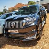 A picture of LANDCRUISER TX 2018 180M