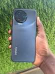 A picture of Note 12 Infinix