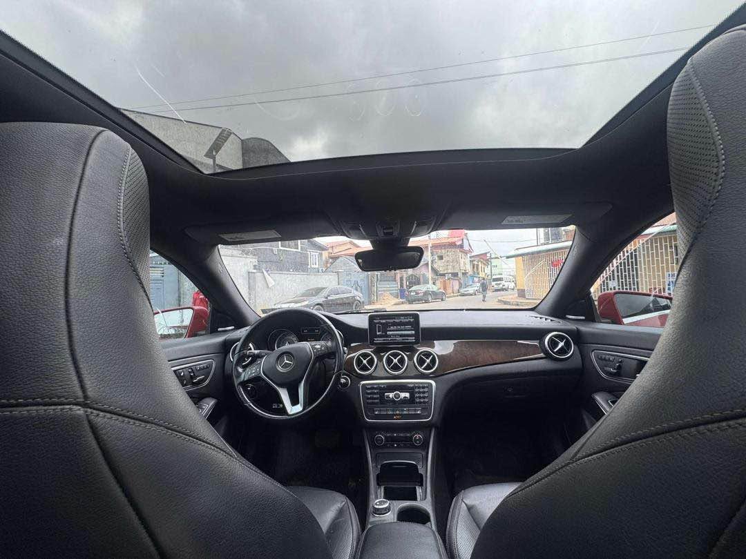 A picture of Distress sales Mercedes Benz CLA250 2016 Foreign used Accident Free