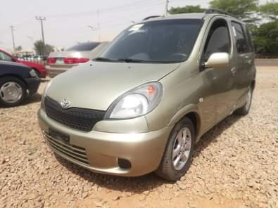 A picture of Clean used Toyota yaris Automatic drive Location is kaduna Price