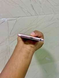 A picture of iPhone 6s Plus 128GB