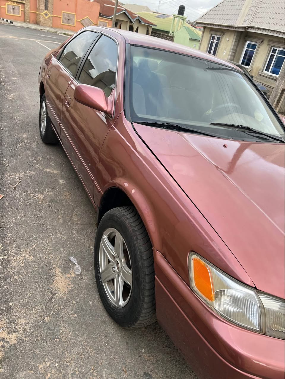 A picture of Toyota pencil Camry