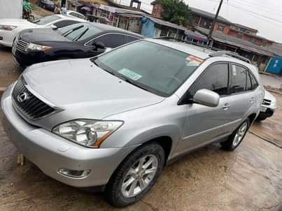 A picture of Foreign Used 2009 Lexus RX350