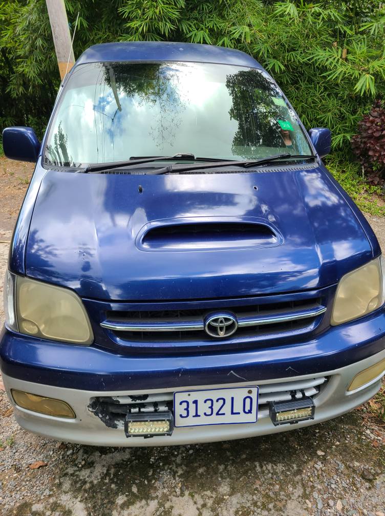 used toyota noah