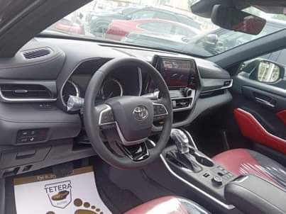 A picture of Car