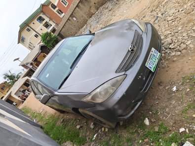 A picture of DEALER deal Toyota Camry 2004 model engine gear AC need