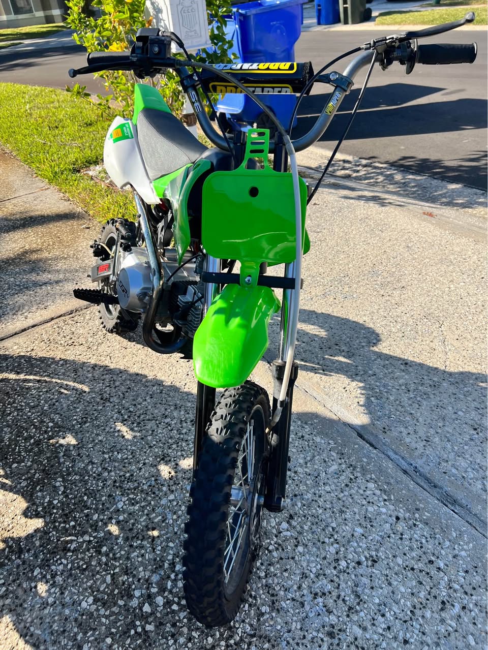 A picture of 2021 SSR Dirt Bike 150