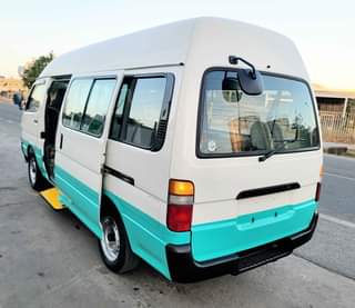 A picture of TOYOTA HIACE New