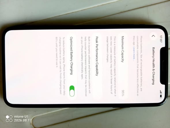 A picture of IPhone 11pro