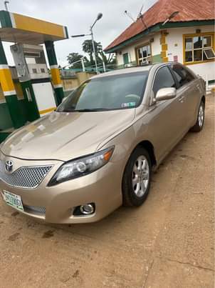 A picture of REGISTERED USED TOYOTA CAMRY LE V6 2008