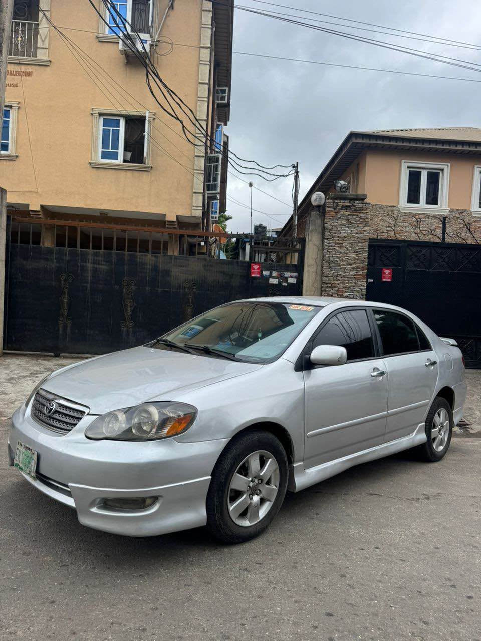 A picture of 2007 Toyota corolla