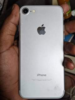 A picture of Iphone 7g 0685064414