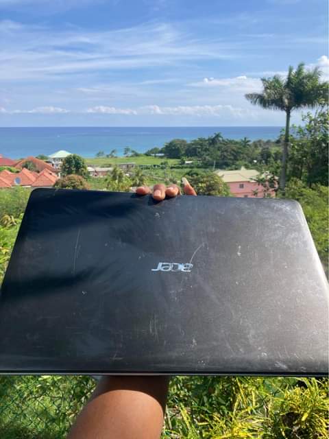 Jamaica �.