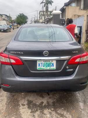 A picture of Nissan Sentra 2015