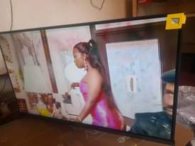 A picture of 0705490801 0772048966 Brand new hisense 32 inches digital flat screen