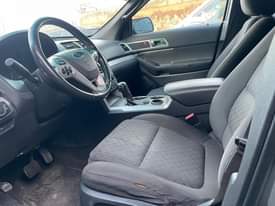 A picture of Model Ford Explorer Year 2012 Features Toks Grade with untouched