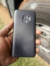 A picture of Wai samsung s9 plain so yakukosa wai mapema kbx kabla
