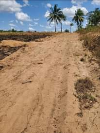 A picture of MBAGALA CHAMAZI MBANDE kwa LAKI300 000 UNATANGULIZA 0675695111