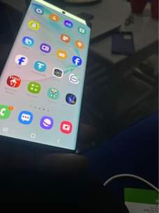 A picture of Samsung note 10 plus