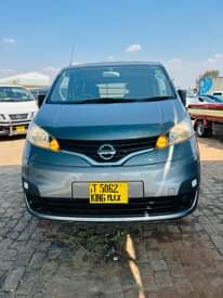 nissan nv200