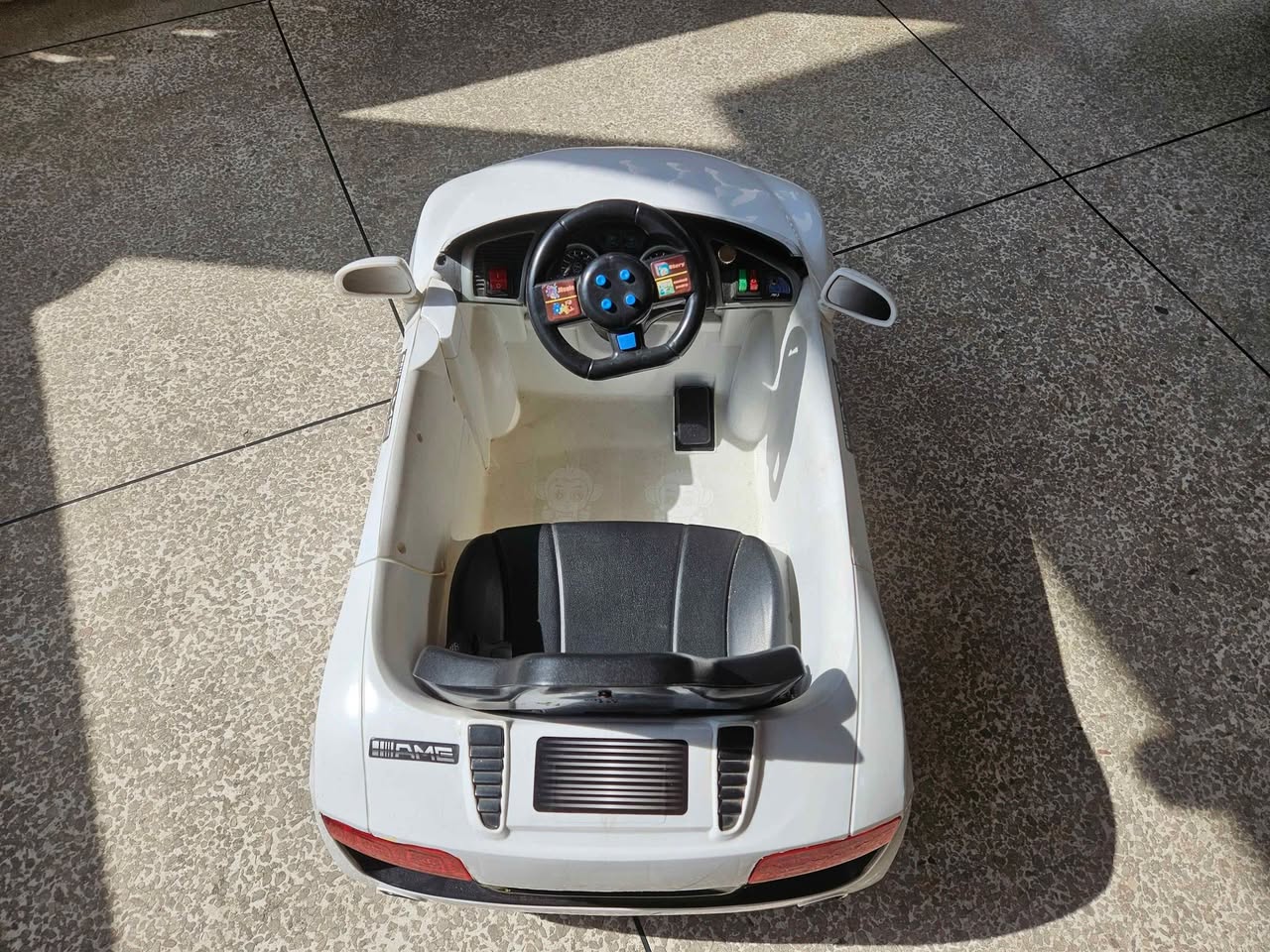 A picture of Childrens Electric Car