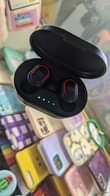 A picture of Xiaomi mi earbuds
