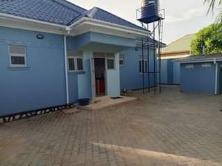 A picture of House for sale 3 Bedrooms 3 Indoor Toilets Sitting Dining