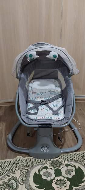 A picture of Electric Baby Swing