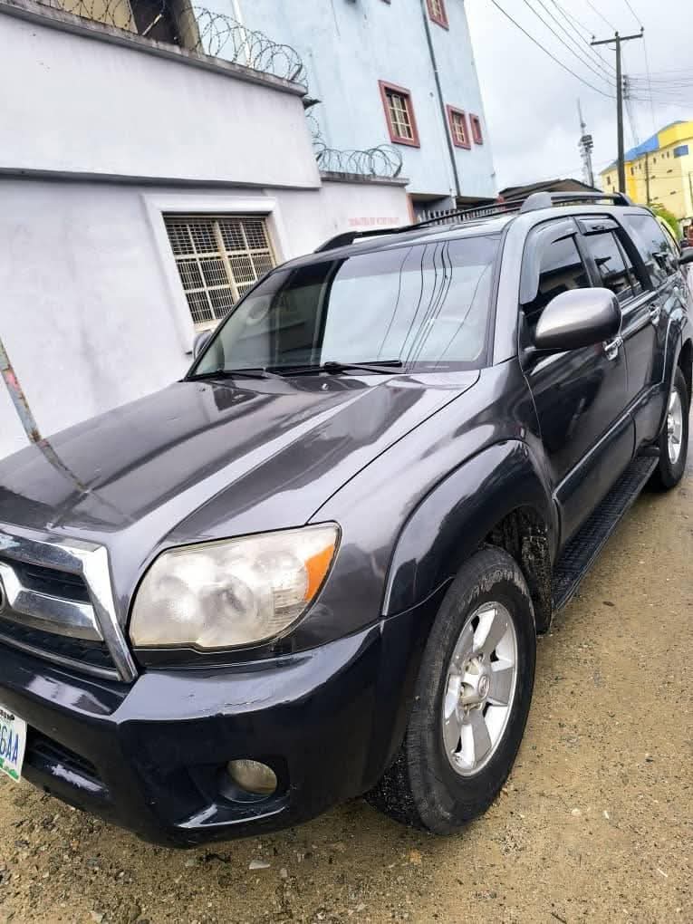 A picture of 4Runner jeep