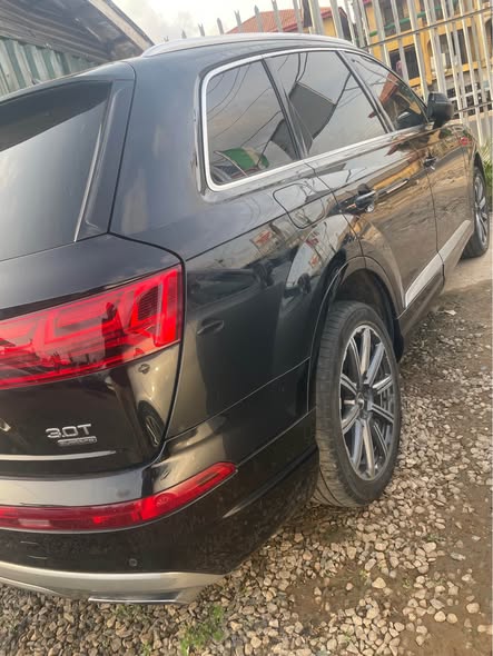 A picture of 2018 Audi Q7 Foreign use Accident Free Going for 43million