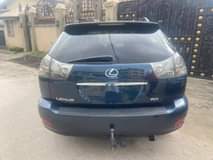 A picture of 2006 LEXUS Rx 330