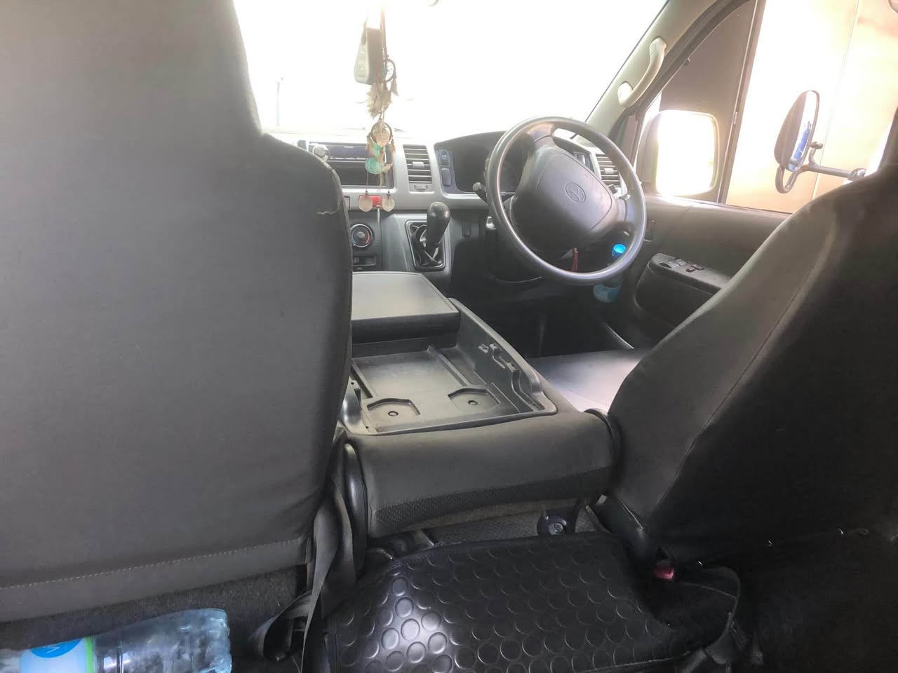 used toyota hiace