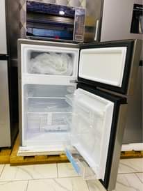 A picture of Brand new hisense 120l double door at 570k for delivery