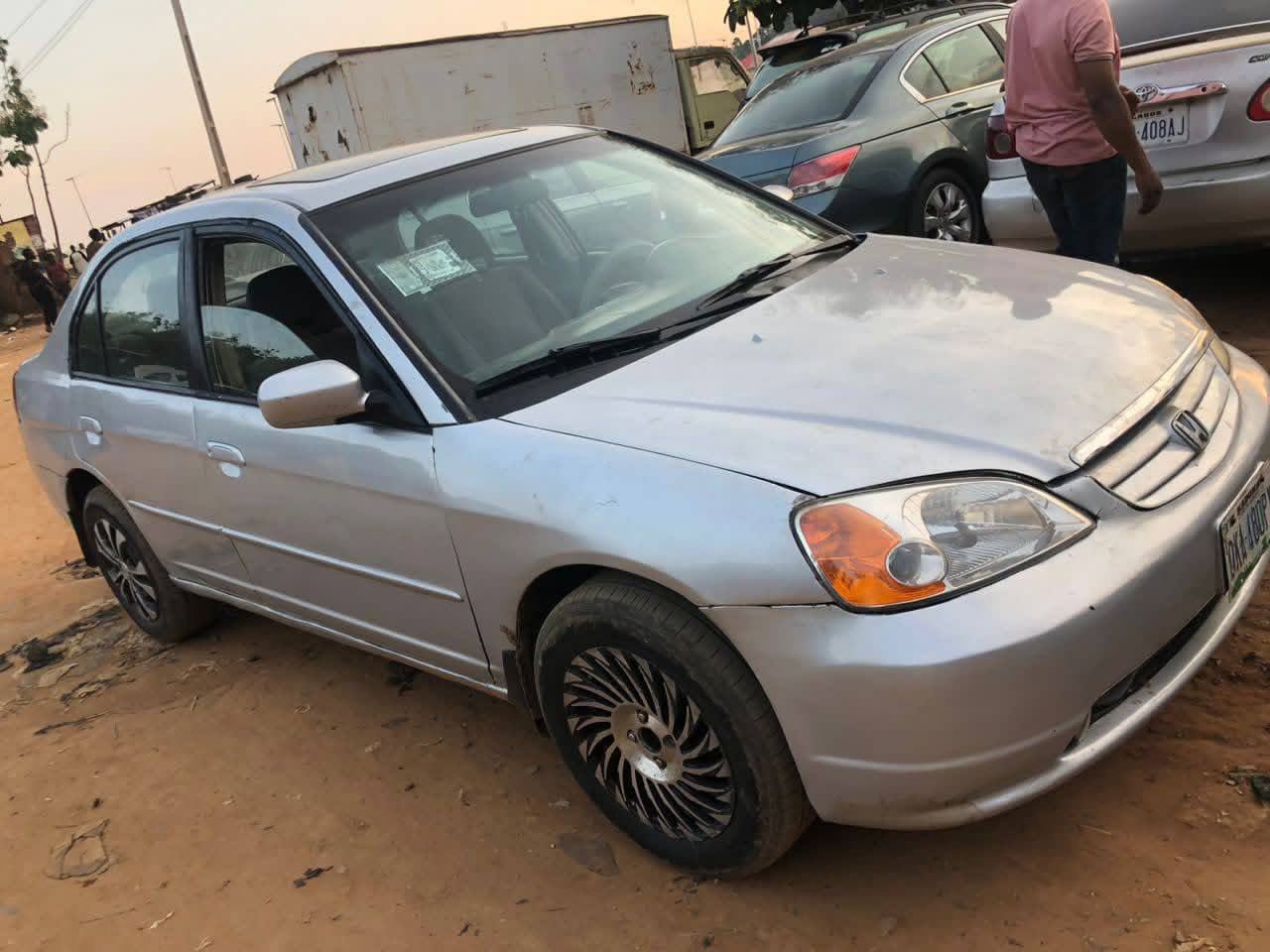 A picture of Honda Civic 2004 model