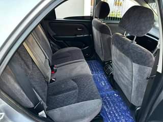 A picture of TOYOTA HARRIER OLD