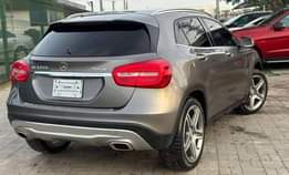 A picture of 2015 Mercedes Benz GLA250