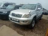 A picture of Toyota Prado TX 2006 model RONALDO UAZ E series