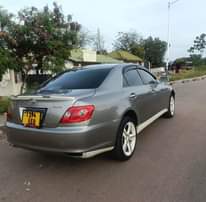 A picture of Toyota mark x