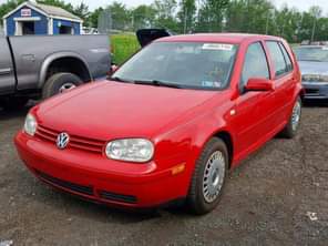 A picture of TOKUNBO GOLF 3 YEAR MODEL 2000 TRANSMISSION Automatic CONDITION Buy